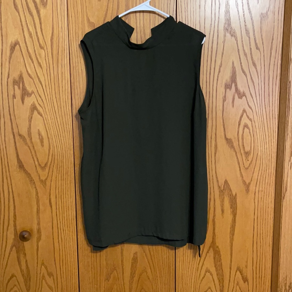 Dark army green tank top